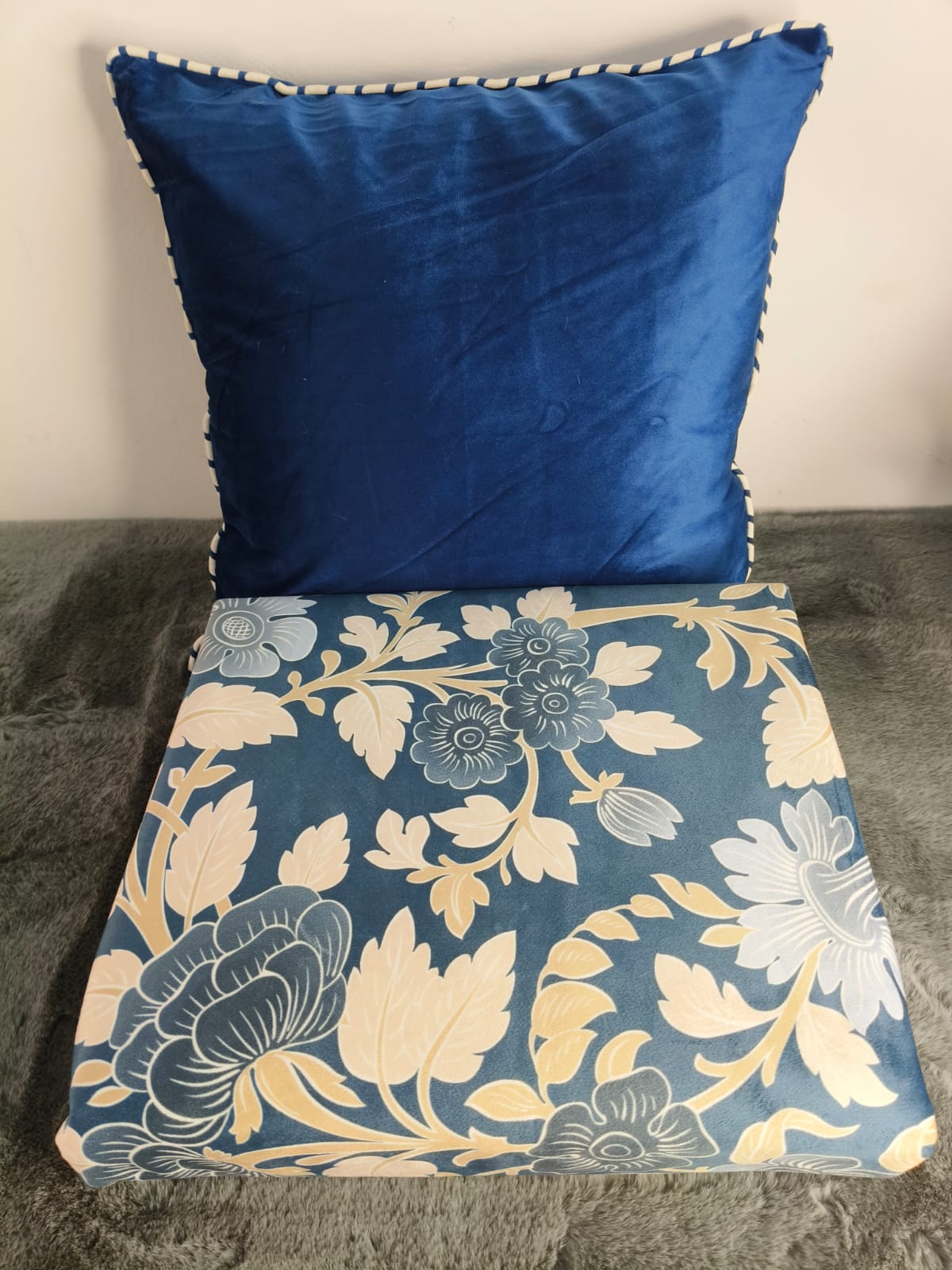 Velvet Double Bedsheet Set, Peacock Blue Floral , 2 Pillow Covers + 1 Cushion Cover